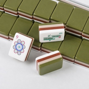 En stock : Ensemble de mahjong artisanal en acrylique, style américain, quatre couches, color-block, pour divertissement décontracté - Product Image 1