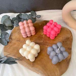 Vela de cubo de burbujas <span class=keywords><strong>Rubik</strong></span> 3D hecha a mano personalizada vela perfumada de cera de soja vela de cera de soja de burbujas orgánicas multicolor - Product Image 4