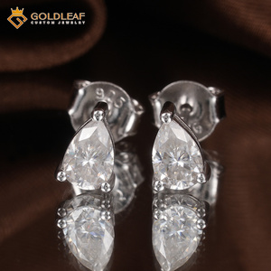 ต่างหูเพชรโมอิสซาไนต์ทรงหยดน้ำ/ทรงกลม รุ่น S925 เงินแท้จาก Goldleafgem ประดับเพชรแล็บคุณภาพสูง สำหรับผู้หญิง - Product Image 2