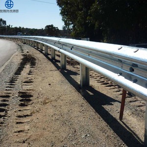 Công Cụ Lan Can Đường Cao Tốc Malaysia Công Cụ Bảo Vệ Dầm Kim Loại Nóng <span class=keywords><strong>Q235</strong></span> Thép Mạ Kẽm Nhúng Nóng - Product Image 2