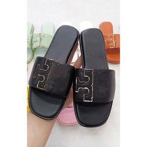 รองเท้าแตะแฟชั่นผู้หญิง สวมใส่สบาย สีสันสดใส ดีไซน์สวยงาม แบรนด์ดัง - Product Image 5