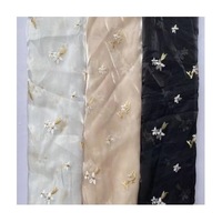 Tissu en satin de soie Lily 100% acrylique, motif floral brodé, petites fleurs en fil d'or, résistant à l'abrasion, poids lourd
