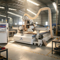Centre d'usinage CNC pour le bois 3 axes 1325 avec table à vide et dépoussiéreur pour la découpe de MDF