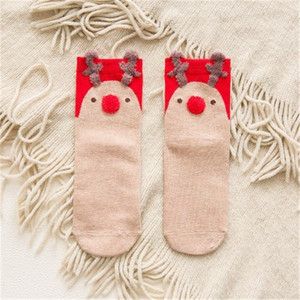 <span class=keywords><strong>Chaussettes</strong></span> en coton pour femmes Cartoon Red Dog Elk Bear Fox Christmas Socks for Spring Autumn Winter Offre Spéciale Christmas Gift R1574 - Product Image 4