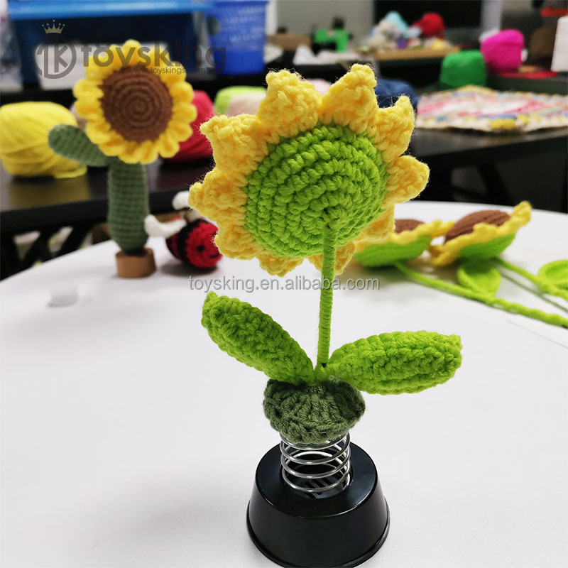 かぎ針編み用スマイリーシェイキングひまわりボブルヘッドダッシュ