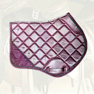 GP/Jumping HMGLOBAL HMG-SP-6071 Almohadilla de Silla de Montar Clásica, Duradera y Cómoda, Hecha de Tela Satinada con Parche Brillante y Malla de Espuma de 18mm - Product Image 1