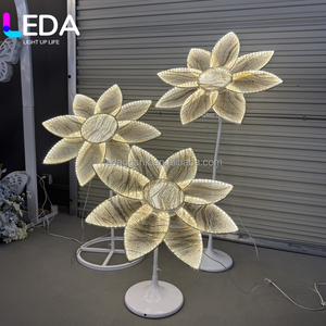LEDA Élégantes Lumières LED Florales pour Guidage de Chemin, Décoration d'Allée de Mariage, Scène de Mariage et Allée d'Événement - Product Image 6