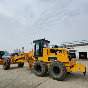 Niveleuse de marque réputée PY220C 220HP avec moteur Cummins, lame avant et ripper arrière, faible coût d'entretien - Product Image 3