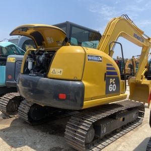 High Performance Komatsu PC60 6Tons Hydraulic Excavator for Earthmoving, Landscaping and Small <b>Scale</b> Construction Projects - Product Image 4