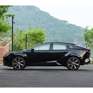 Precio de fábrica Bz5 Ev Car Nuevo <span class=keywords><strong>Toyota</strong></span> Electric Suv Carga rápida Batería de largo alcance Vida mediana <span class=keywords><strong>Toyota</strong></span> Bz5 Suv Vehículo - Product Image 6