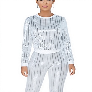 Ensemble de survêtement deux pièces personnalisé en strass scintillants pour femme, pull à manches longues et pantalon de survêtement en cristal, vêtements de sport - Product Image 1