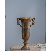 Vase Urne Classique en Métal avec Poignée, Objets Décoratifs Vintage Européens, Décorations Florales