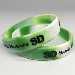 לוגו מותאם אישית צמידים מודפסים <span class=keywords><strong>wristbands</strong></span> סיליקון בצבע מסולל פרסומת - Product Image 6