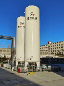 Tanque de Almacenamiento de Oxígeno Líquido a Baja Temperatura de Acero al Carbono de 30 Metros Cúbicos, 2.16 MPa, Recipiente a Presión, Alta Seguridad, Uso Industrial - Product Image 1