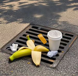 <span class=keywords><strong>Grille</strong></span> de sol métallique de sécurité pour canal de drainage, <span class=keywords><strong>grille</strong></span> de couvercle de regard en <span class=keywords><strong>fonte</strong></span> ductile C250 EN124 <span class=keywords><strong>D400</strong></span> DN700, couleur personnalisée OEM/ODM - Product Image 4