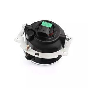 Luz Antiniebla Delantera CZPINCHEN 8321A467 Para Mitsubishi Outlander C093LR Iluminación Exterior Automotriz - Product Image 1