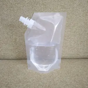 50ml 100ml 500ml Resealable 사용자 정의 BPA 무료 투명 플라스틱 인쇄 로고 음료 가방 스탠드 주스 와인 포장 주둥이 가방