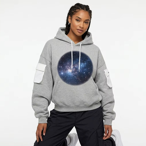 Sweat à capuche personnalisé avec logo, poids lourd 600 GSM, pour femmes et hommes, imprimé galaxie nébuleuse, streetwear, poche cargo sur la manche, sweat à capuche surdimensionné - Product Image 1