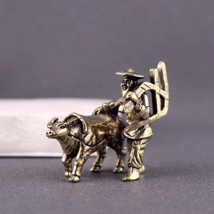 Statua Decorativa in Ottone Stile Antico con Motivo di <span class=keywords><strong>Aratro</strong></span> e Bestiame, Opera d'Arte per Casa e Ufficio per Collezionisti - Product Image 2