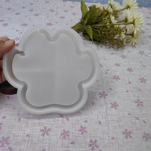 Moules de coulée en résine faits à la main pour bricolage ornements décoratifs Ins Style Silicone outils de bureau Santa moule - Product Image 3