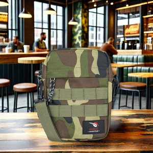 Sac à bandoulière mini messager personnalisé en polyester résistant à l'eau de style camouflage pour adolescents et hommes - Product Image 6
