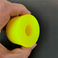 Bouches en polyuréthane moulées sur mesure pour amortisseurs de suspension avec texture de surface personnalisée, certifiées ISO 9001