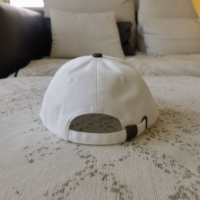 Cappello da Baseball Vintage a 6 Pannelli Personalizzato con Logo, 100% Cotone, Bicolore, con Visiera a Contrasto, per Marchi e Ordini all'Ingrosso