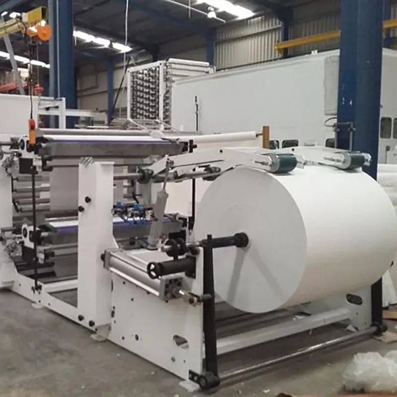 יצרני מכונות לייצור נייר טואלט עיסת עץ באיכות גבוהה 2400 מ""מ