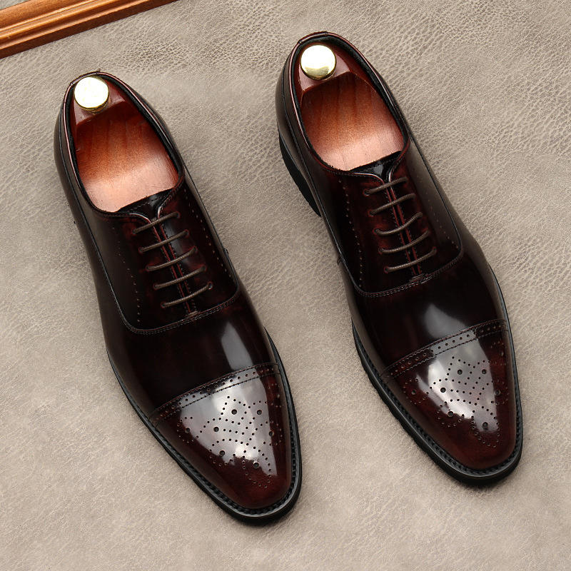 สีน้ำตาลแดง