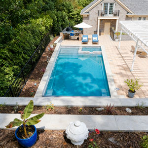 Piscine rectangulaire préfabriquée en fibre de verre de qualité supérieure, grande piscine en fibre de verre, longue durée de vie, jardin, grande piscine, grand conteneur - Product Image 1