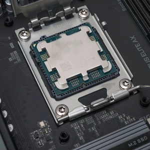 CPU de Escritorio R5-5600 al por Mayor, 6 Núcleos, 12 Subprocesos, AM4 para Pedidos al por Mayor - Product Image 2