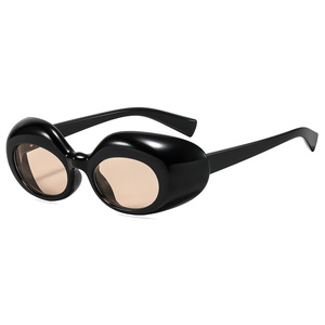 Gafas de Sol Cuadradas UV400 Verdes, Estilo Hip-hop Urbano, Retro, Protección Solar, Tendencias Europeas y Americanas, Versátiles, de Alta Gama - Product Image 5