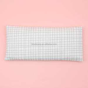 Masque pour les yeux à l'intérieur des graines de lin et des fleurs Logo personnalisé Parfum lavande Oreiller pour les yeux pour la méditation de yoga - Product Image 4