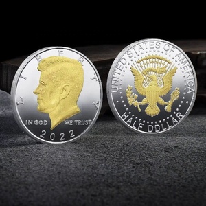 El más nuevo 2022 1964 <span class=keywords><strong>Kennedy</strong></span> Gold Head Moneda conmemorativa Metal Black Gold Silver Coin US Moneda de dos tonos - Product Image 4