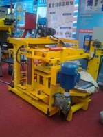 Machines à fabriquer des briques Machines à blocs de béton mobiles Qmy2-45 Machine à fabriquer des blocs de béton à ponte d'œufs bon marché