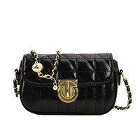 Sac bandoulière matelassé mini carré pour femme en cuir PU brillant avec rabat et chaîne dorée, idéal pour le quotidien