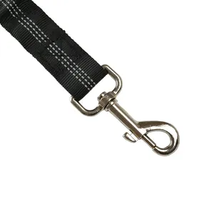 Ceinture de sécurité de <span class=keywords><strong>voiture</strong></span> pour <span class=keywords><strong>chien</strong></span> en nylon réfléchissant réglable, corde de sécurité de voyage élastique durable pour chiots, chiens de petite et grande taille, bouledogues français, animaux de compagnie - Product Image 4