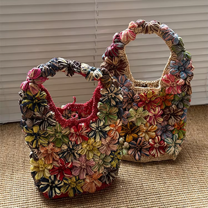 25 New Elegant Women's <strong>Raffia</strong> Handmade Woven <strong>Bag</strong> <strong>Small</strong> Contrast Color Flower Handbag Fashionable Underarm Straw <strong>Bag</strong> for Women - Product Image 2