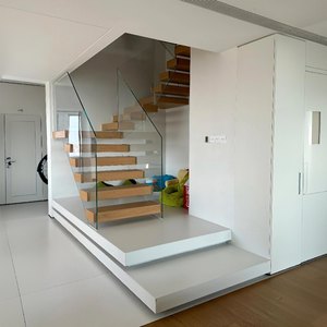 Escalier flottant innovant avec structure flottante unique et bande de roulement d'escalier confortable Sens visuel Escalier de <span class=keywords><strong>suspension</strong></span> - Product Image 3
