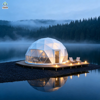 Tente de glamping en toile PVC imperméable de luxe moderne sur mesure de 6 m pour l'extérieur, adaptée aux quatre saisons