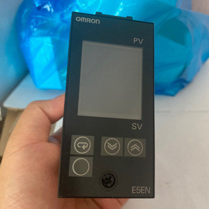   Contrôleur de température E5EWT 240V, automatisation industrielle, interface Modbus - Product Image 2