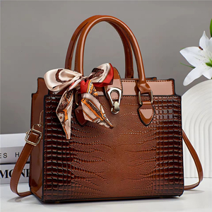 Wholesale Designer Bags Fashion Pure Color Diamond Lattice Waterproof Lightweight PU Leather Shoulder Bag Diagonal Women's 3L+ - Product Image 4