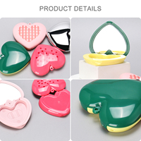 Boîte à poudre vide de maquillage en forme de cœur avec logo personnalisé, avec miroir, étui à poudre de luxe, boîte à fard à paupières de voyage portable au design mignon