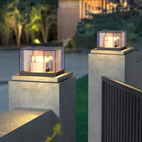 Columna solar Luz de pared Puerta exterior Puerta de Villa Patio Poste de pared Luz Led Jardín Césped Luz exterior LED