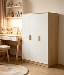 Armoire blanche moderne avec poignées en bois, portes battantes, design scandinave, meuble de rangement autoportant pour chambre à coucher - Product Image 2