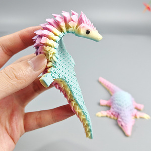 Produit phare : Figurine d'animal pangolin imprimée en 3D avec articulations mobiles, jouet décoratif pour bureau - Product Image 3