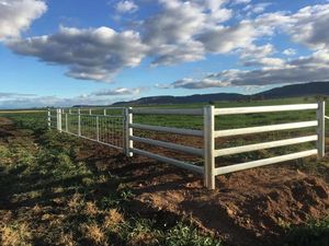 Paneles y Puertas de Cerca Metálica para Ganado, con Recubrimiento en Polvo, para Corrales, Granjas, Yards y Cercas para Caballos, Fáciles de Montar - Product Image 2