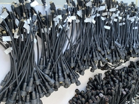 Konektor Elektronik 9 Core 28AWG Mini Din 9 Pin Male Plug dengan Isolasi PVC/PBT, Panjang 1m, Konduktor Tembaga Murni
