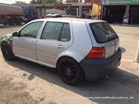 Convient pour Volkswagen Golf MK4 4ème génération, kit de modification R32 : pare-chocs arrière, pare-chocs avant, jupes latérales, calandre, aileron arrière