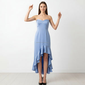 فستان ماكسي أزرق فاتح بدون حمالات مخصص للنساء مع كشكشة - Product Image 3